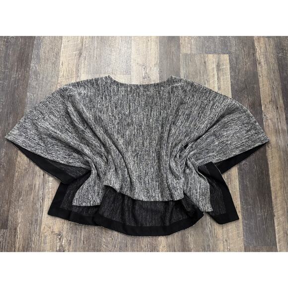 DKNYC Women's Knot Poncho Size M/L - Picture 1 of 5
